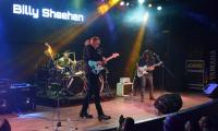En vivo con los músicos locales