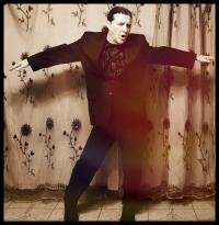 CFR en pose Elvis