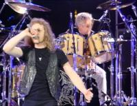 James Hetfield y Roger Taylor en Wembley '96