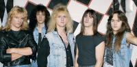 Annihilator con Randy Rampage en el centro