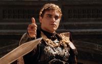 Personificación de Joaquin Phoenix en Gladiator de Ridley Scott